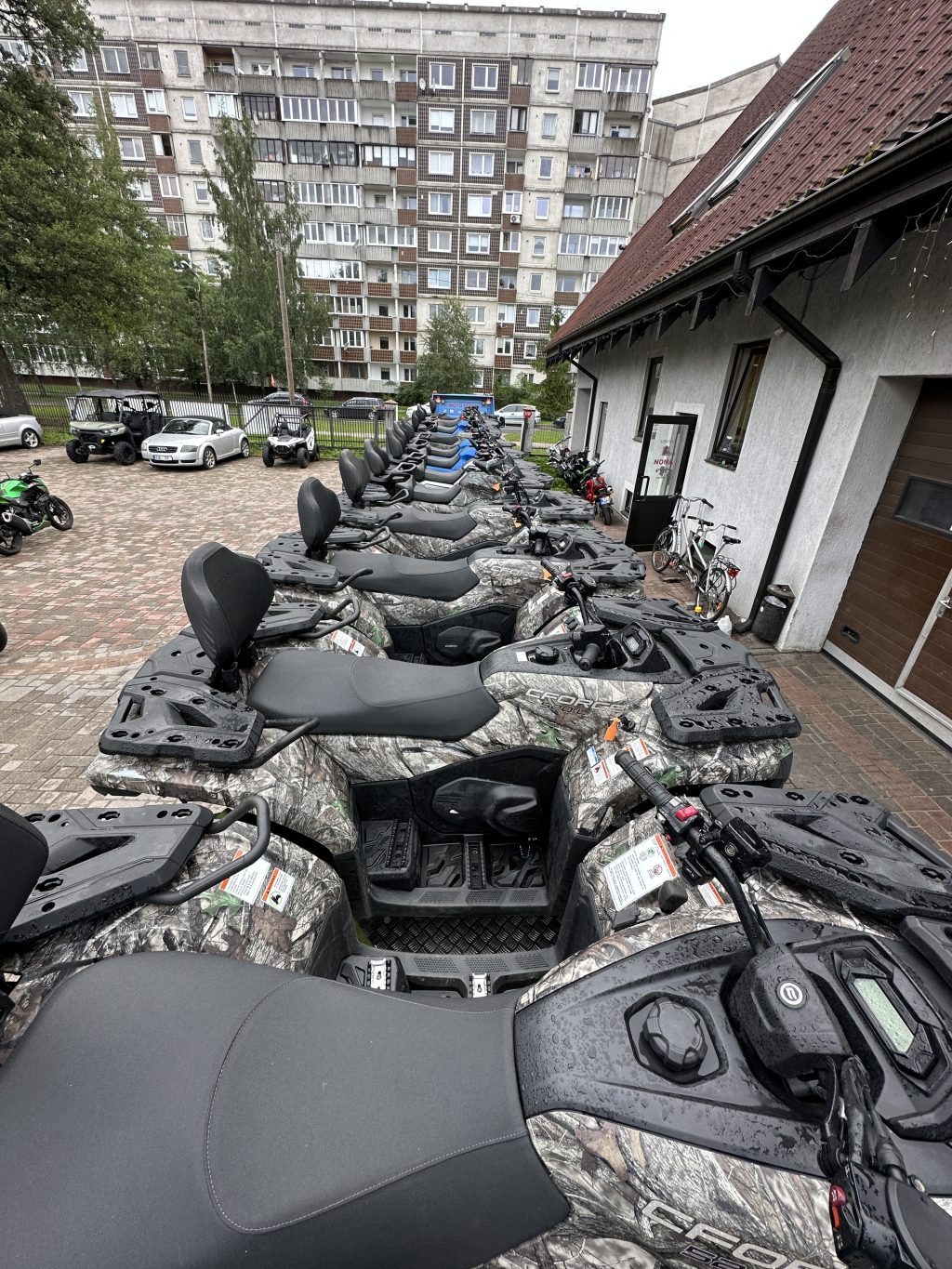 CF MOTO CFORCE 520L - Image 6