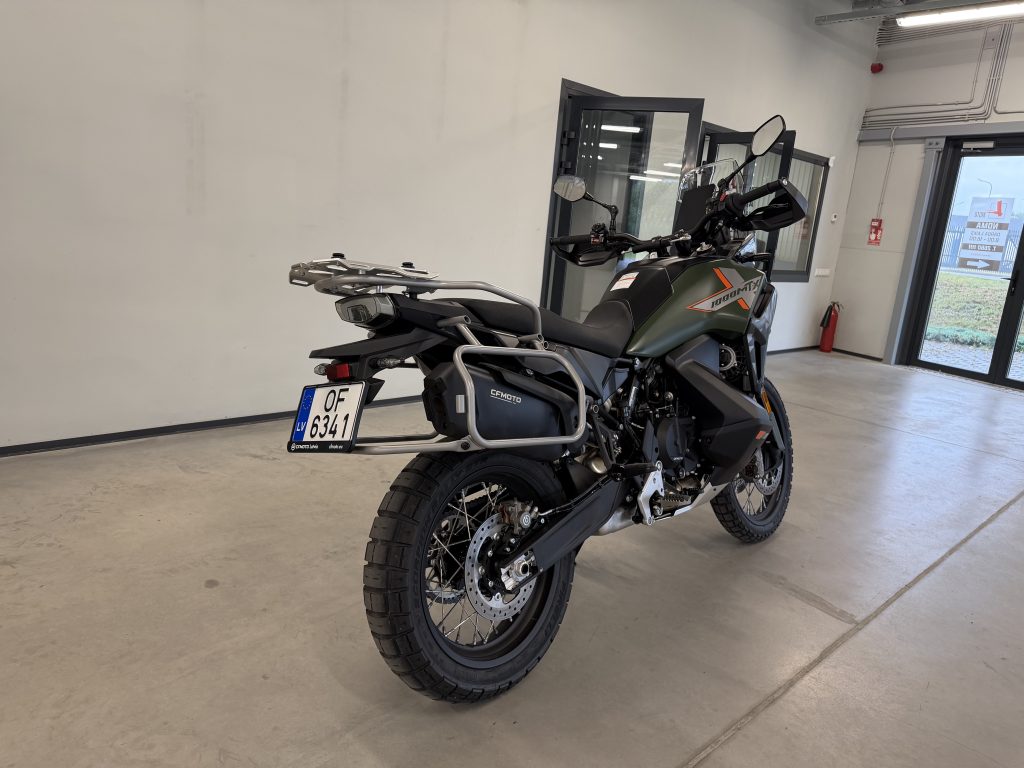 CF Moto 1000 MT-X 2026 - Image 3